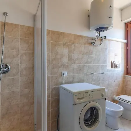 1 Bedroom Nice In Διαμέρισμα